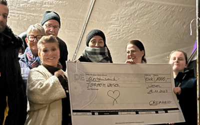 Cremare & Tierheim Wesel: Gemeinsames Lichterfest und Spendenübergabe
