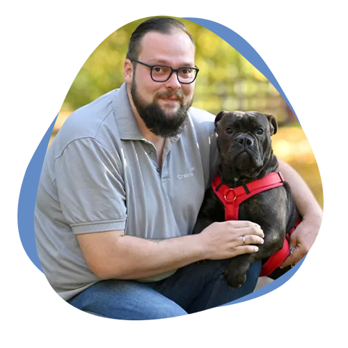 Cremare Tierbestattung Mitarbeiter mit Hund